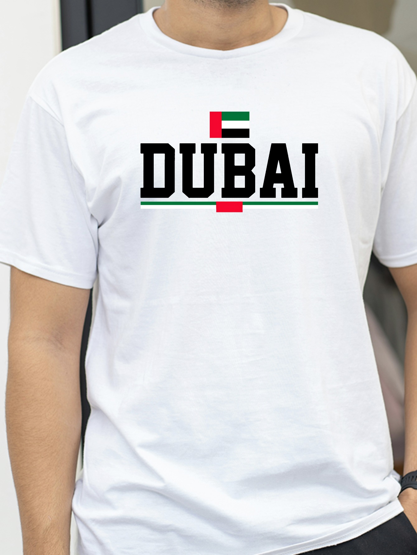 Dubai Men'S Fashion - تي شيرت بنمط علم الإمارات العربية